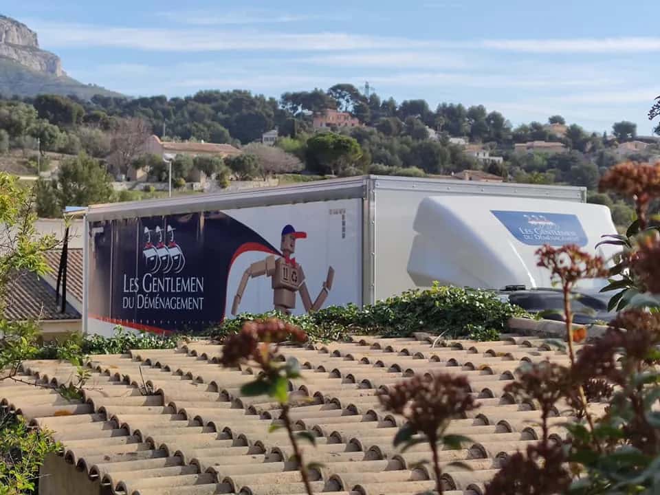 Camion Millot Déménagements à Toulon